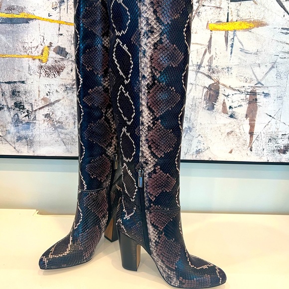 Vince Camuto Shoes | Leather Vince Camuto Corinne Over-The-Knee Boot. 3.5 Heel. | Color: Black/Brown | Size: 5.5 | Bellaellastyle's Closet